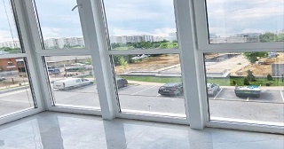 Панорамное остекление балкона Щербинка цена от 11 тыс. руб. м/п.